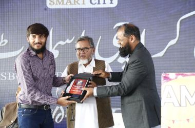 xr:d:dafydjx2c2a:3,j:6500227489116204659,t:23102714